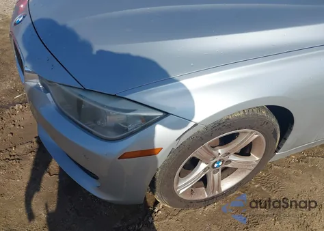 2015 BMW 328I из США, поврежденный, VIN WBA3A5G58FNS82647